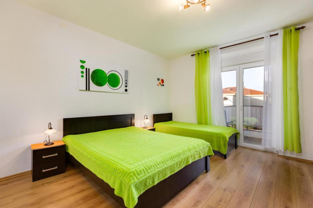 Apartman Volaric Apartment Đảo Krk Ngoại thất bức ảnh
