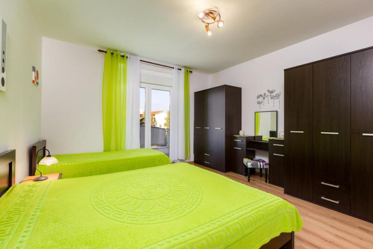 Apartman Volaric Apartment Đảo Krk Ngoại thất bức ảnh